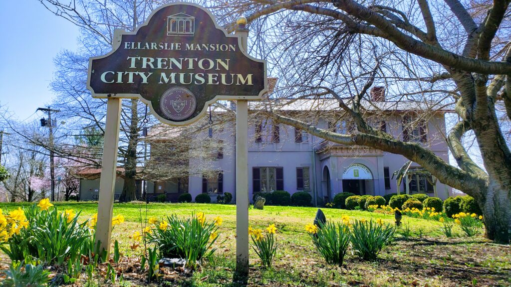 Spring Family Photoshoot Announced at the Trenton City Museum